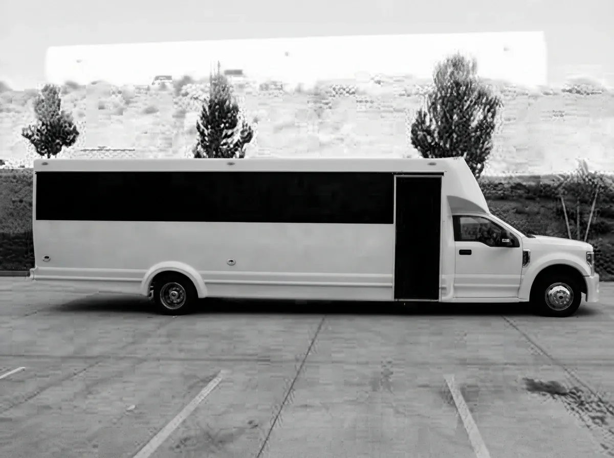 2019 Ford F550 30 Passenger Luxury Limousine Bus 2019 Ford F550 30 Passenger Luxury Limousine Bus (white) for party bus rental for booking