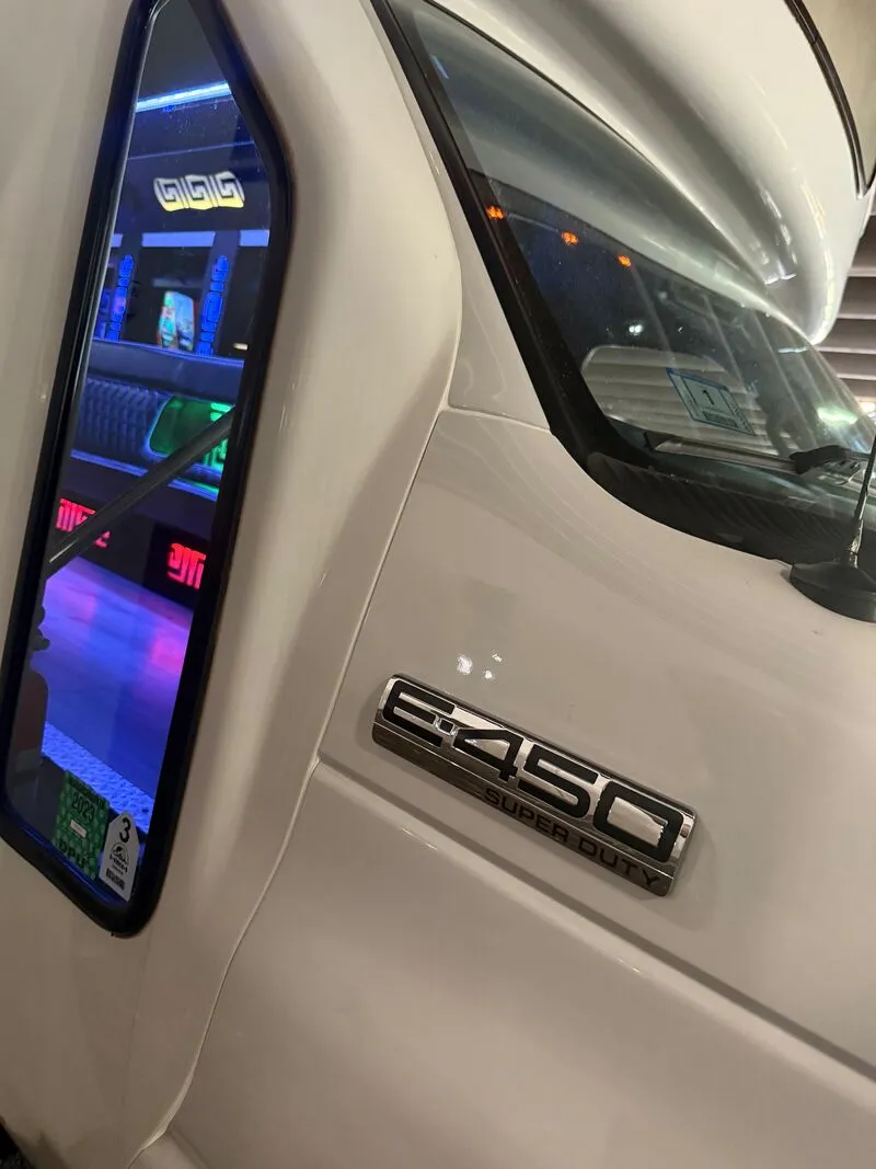 Ford E-450 Series Party Bus: closer look