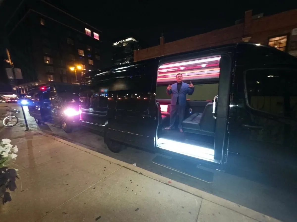 Mercedes-Benz Limousine Sprinter (black) for party bus rental, pic 3