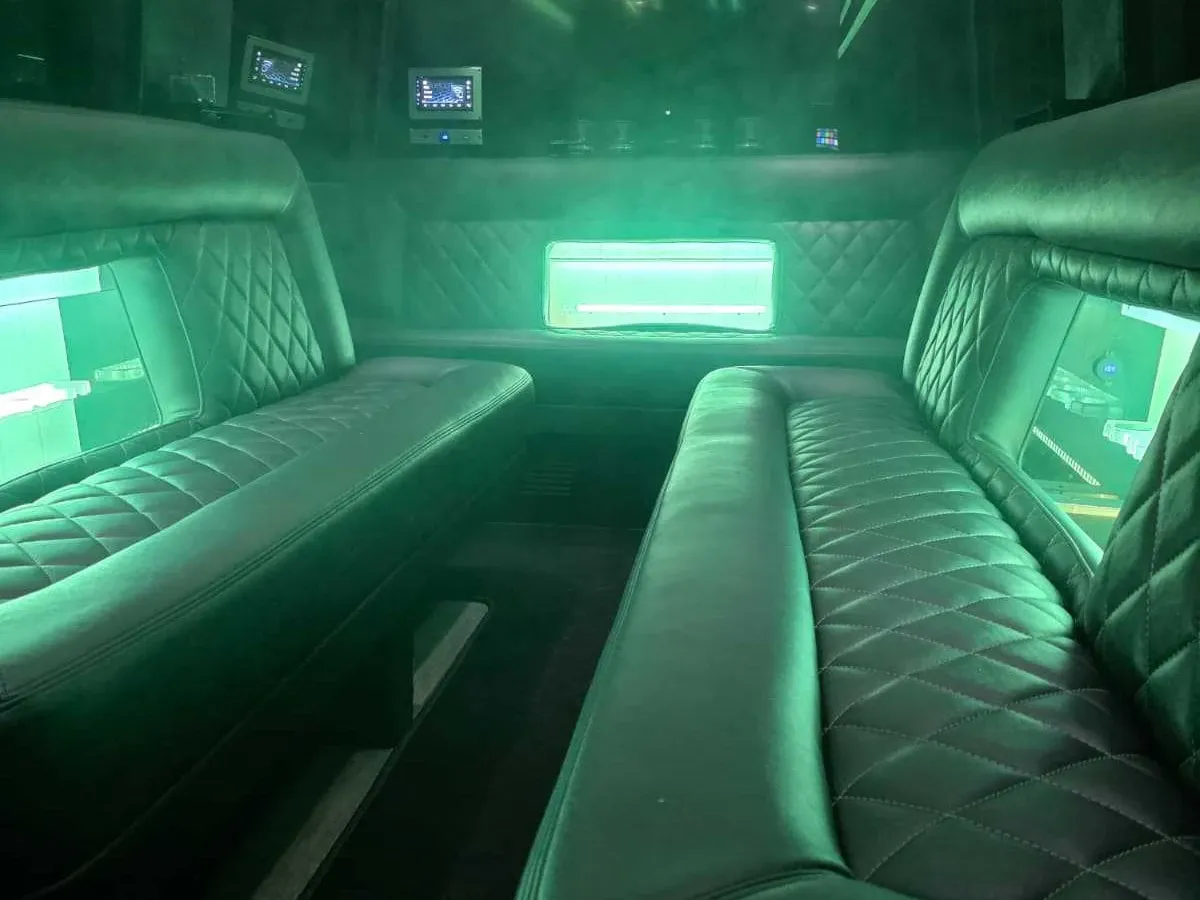 Mercedes-Benz Limousine Sprinter Mercedes-Benz Limousine Sprinter (black) for party bus rental for booking
