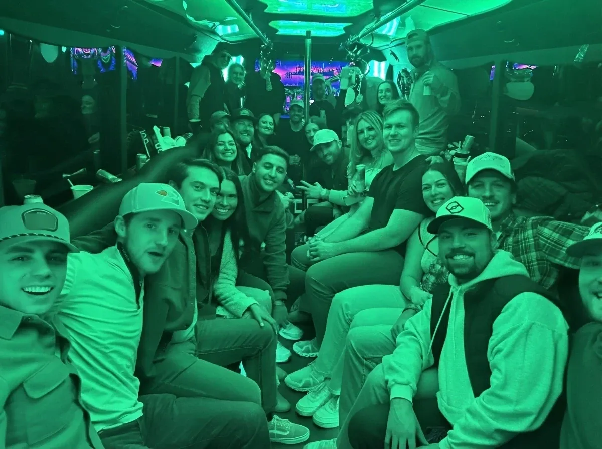 Mercedes-Benz Party Buses (black), pic 4